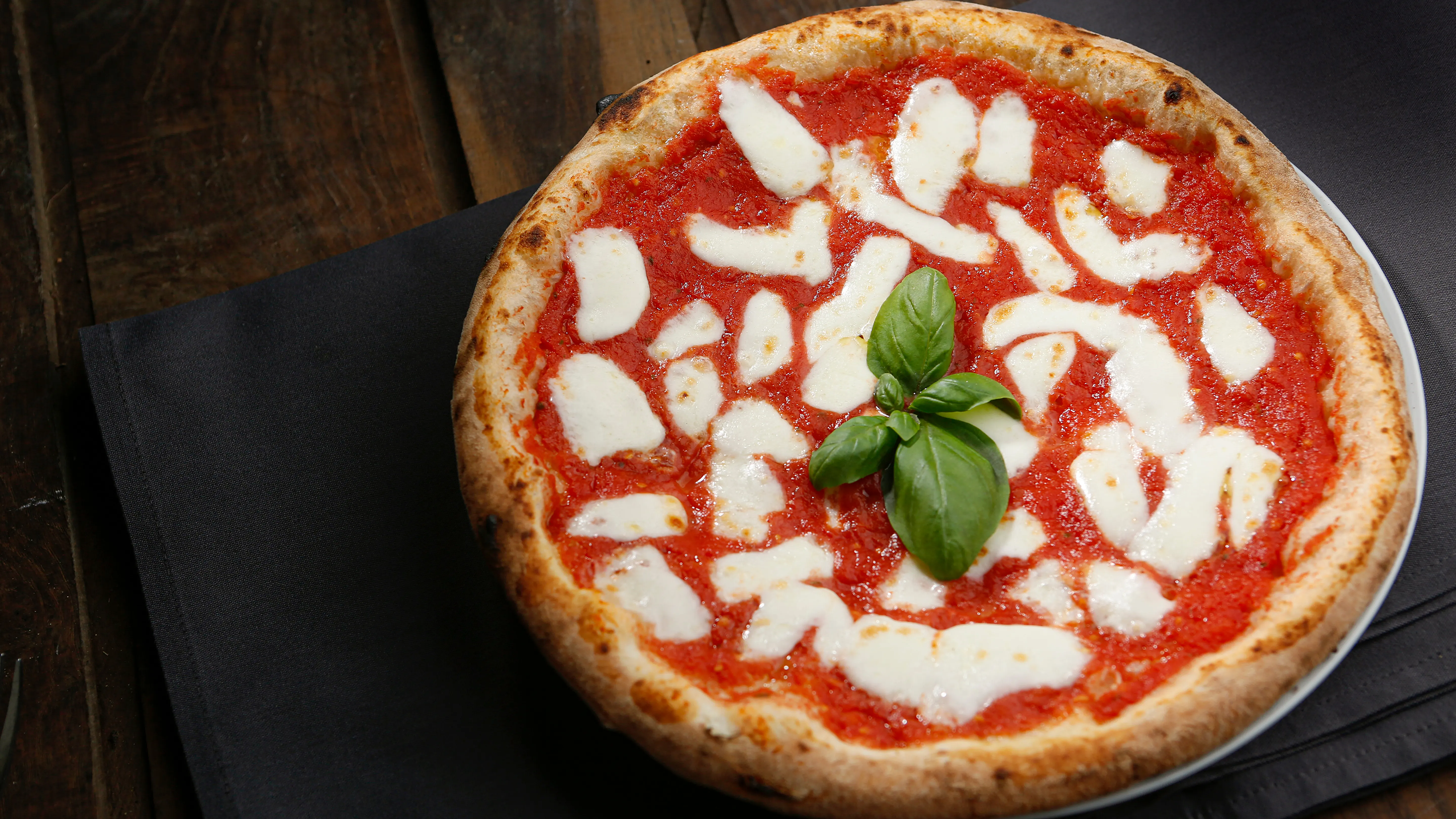 Pizzeria
